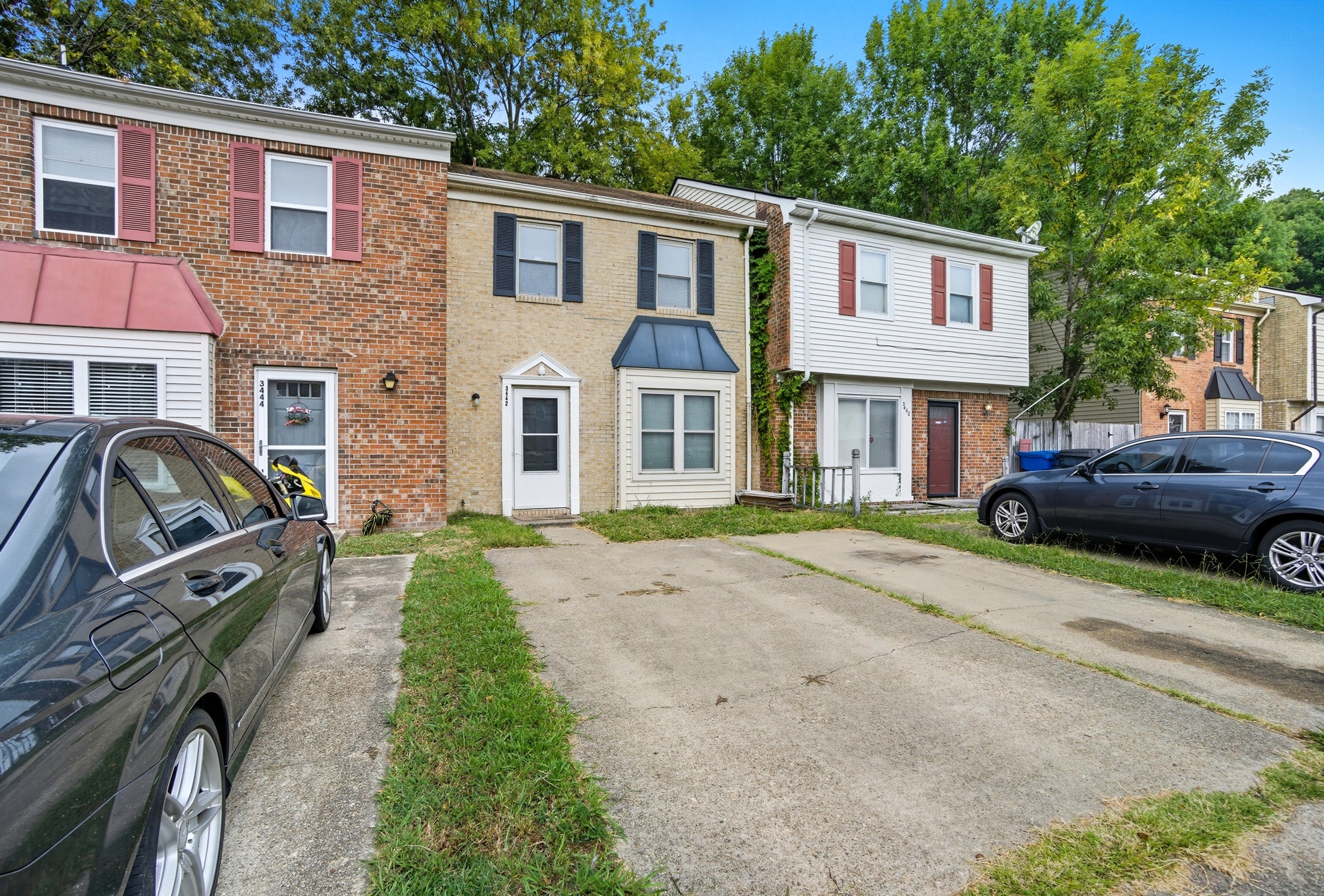 3442 Waltham Circle